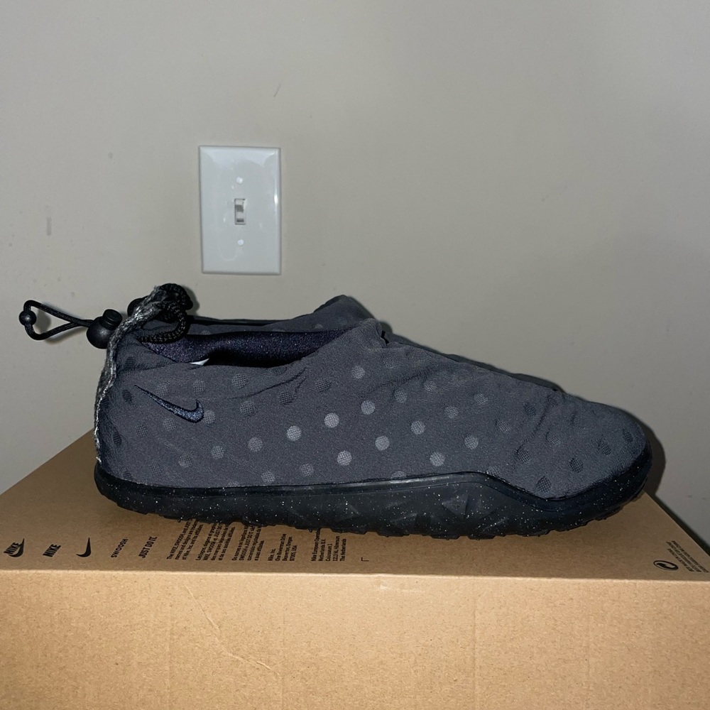 Nike ACG Moc Anthracite/Black slipper Mens size 10.5